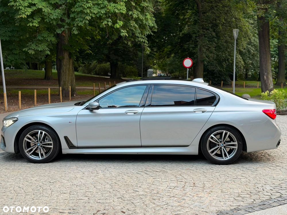BMW Seria 7 - 5
