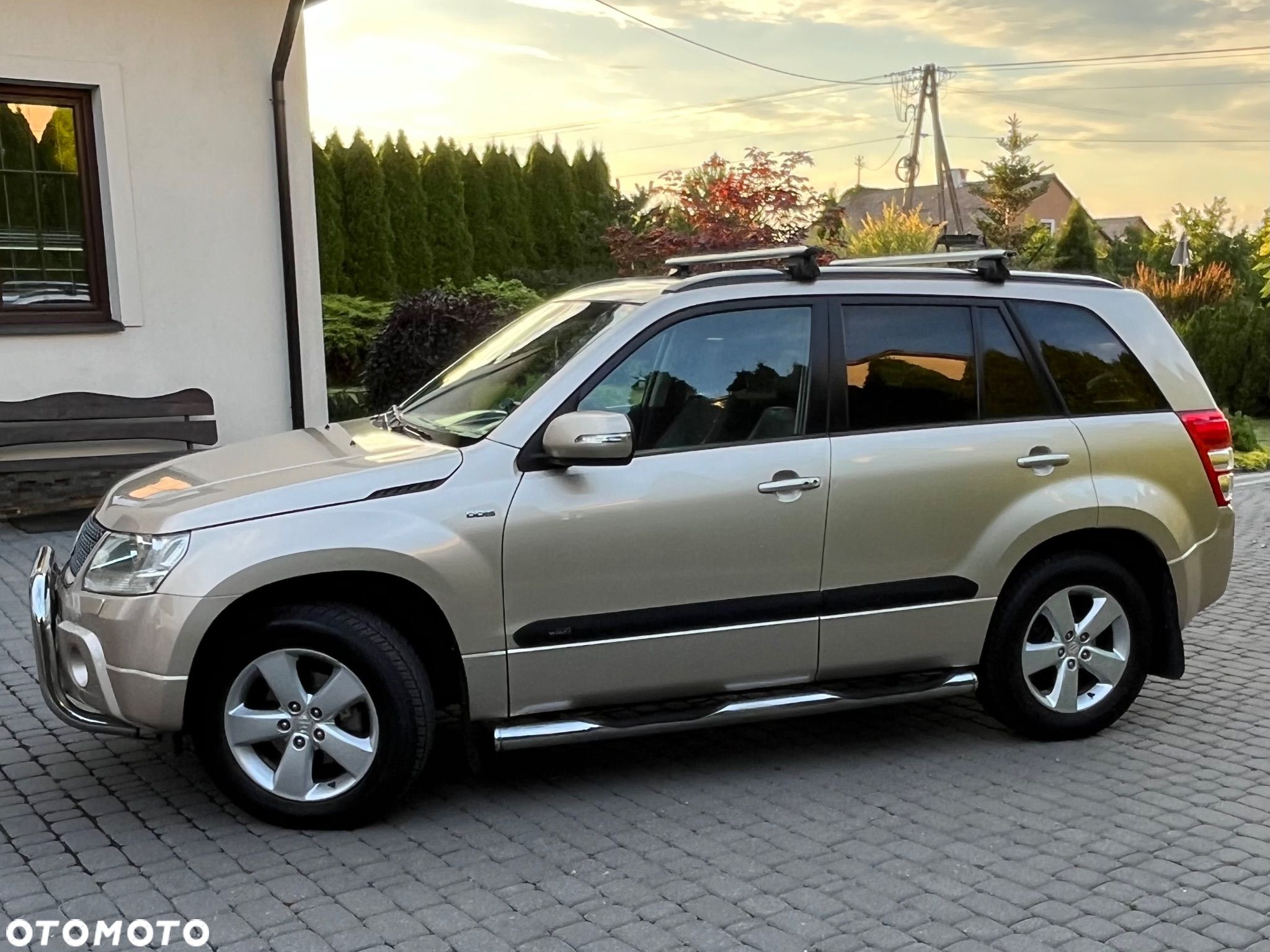 Suzuki Grand Vitara 1.9 DDiS Premium - 1
