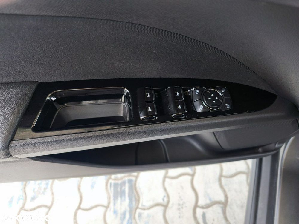 Ford Mondeo 1.5 EcoBoost Trend - 15