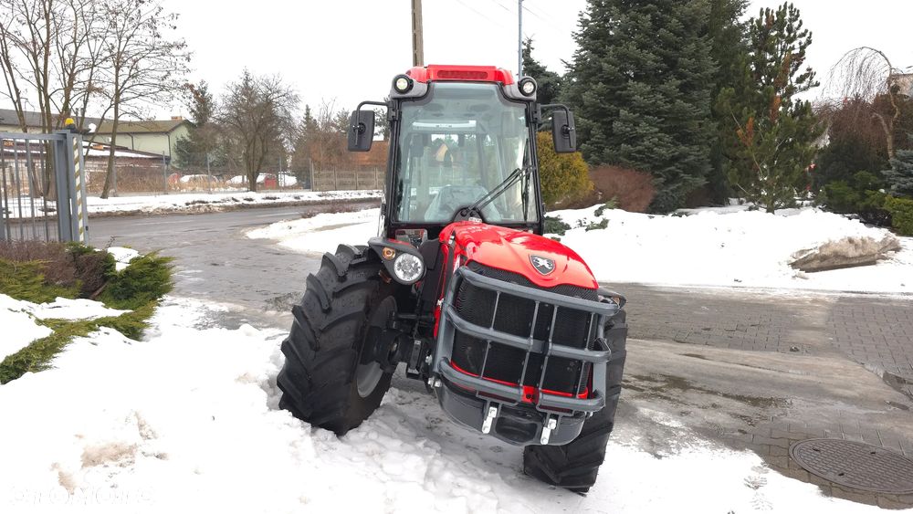 ANTONIO CARRARO TR 8900 TR 8900 silnik KUBOTA Obrotowy Fotel ! Skrzynia bezstopniowa TONY - 4