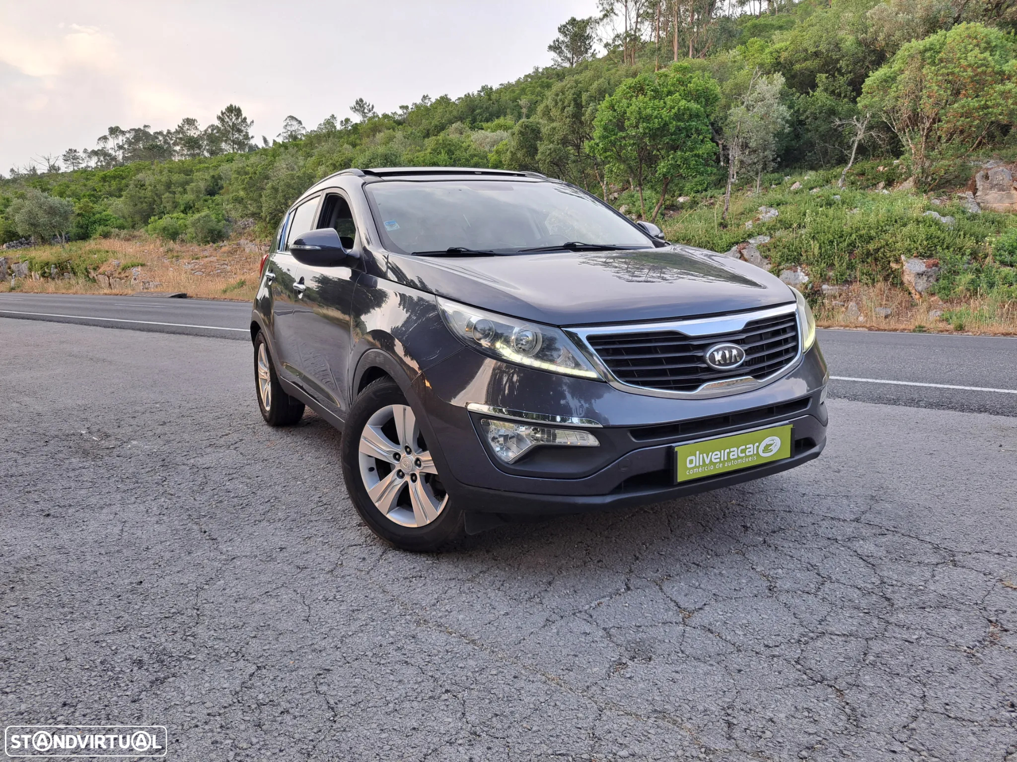 Kia Sportage 1.7 CRDI ISG More Edition - 9
