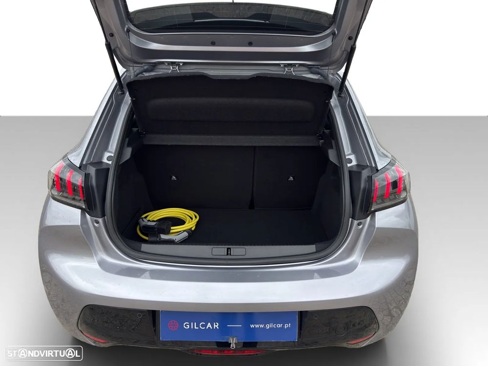 Peugeot e-208 Allure - 15