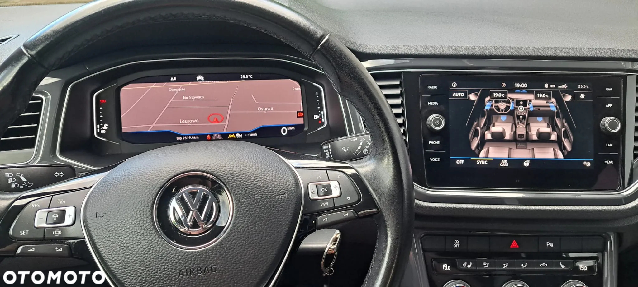 Volkswagen T-Roc 1.5 TSI ACT Premium - 6
