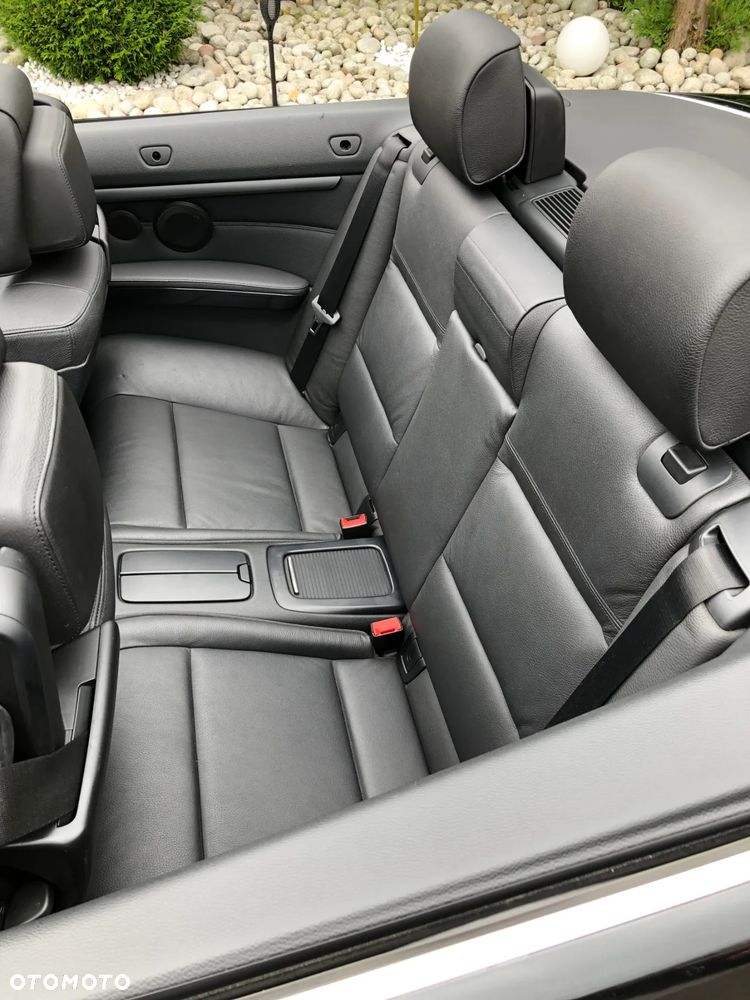 BMW Seria 3 335i M Sport Edition - 24