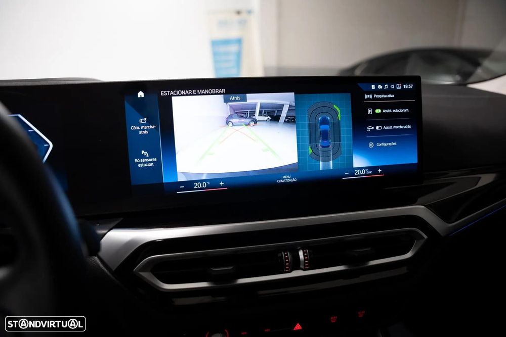 BMW i4 eDrive40 - 23