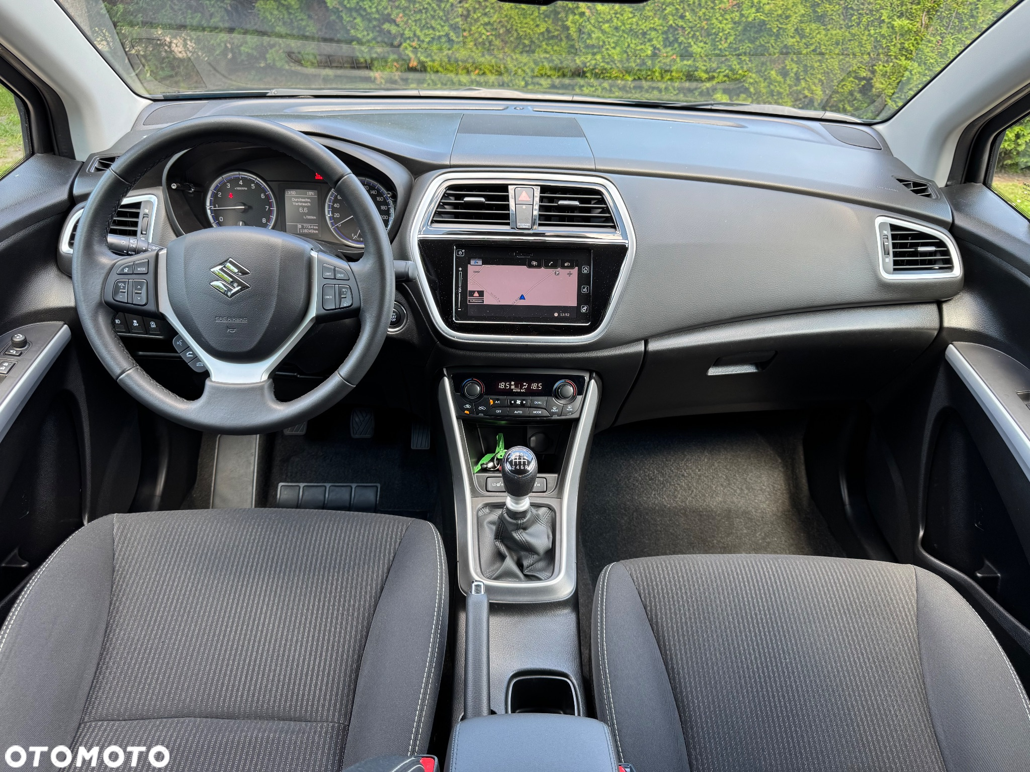 Suzuki SX4 S-Cross 1.4 T Premium - 16