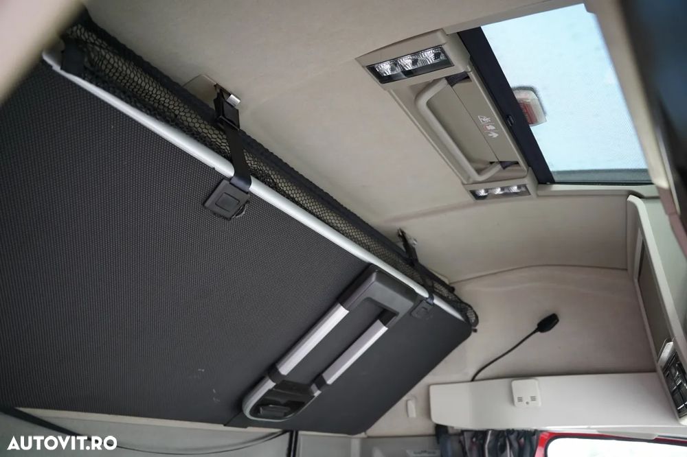 Volvo FH 460 / 7.4 M CORTINĂ / I-SAVE / I-PARK COOL / PUNTE RIDICATĂ / DIRECȚIE / CORTINĂ RANFORSATĂ - 34