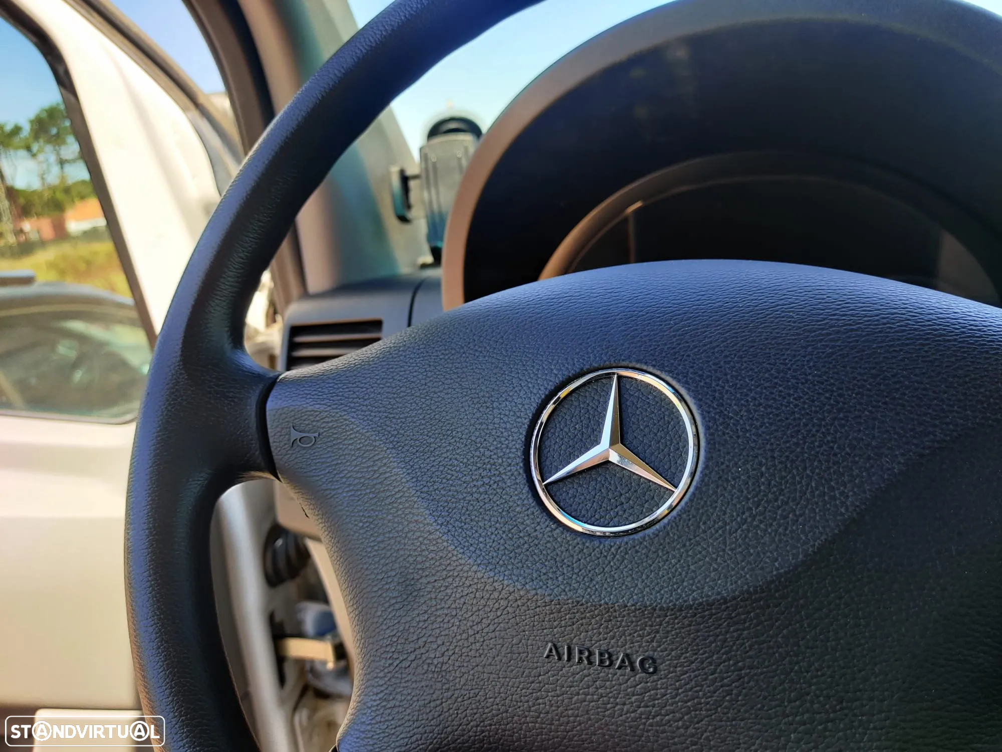 Mercedes-Benz Sprinter 210cdi Campervan - 50
