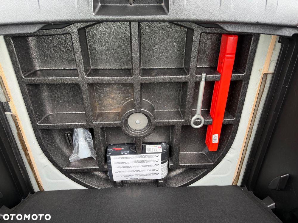 Jeep Renegade 1.4 MultiAir Limited - 28