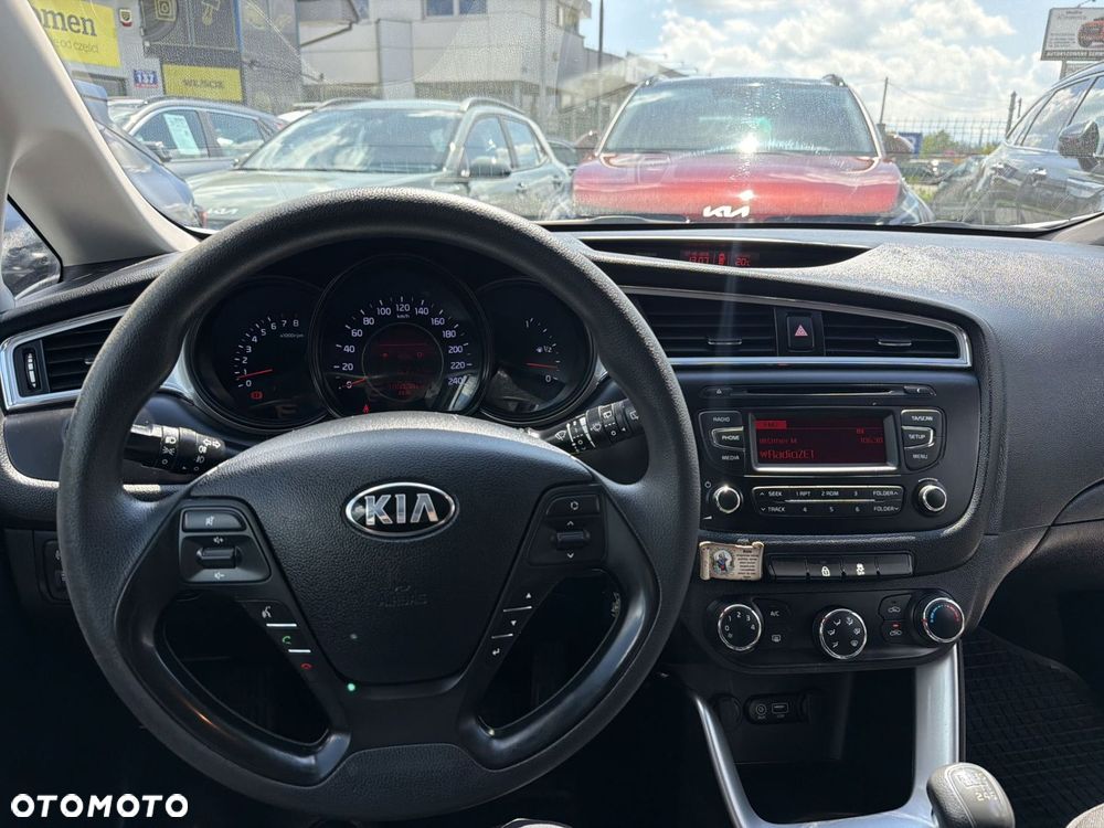 Kia Ceed 1.4 M - 13