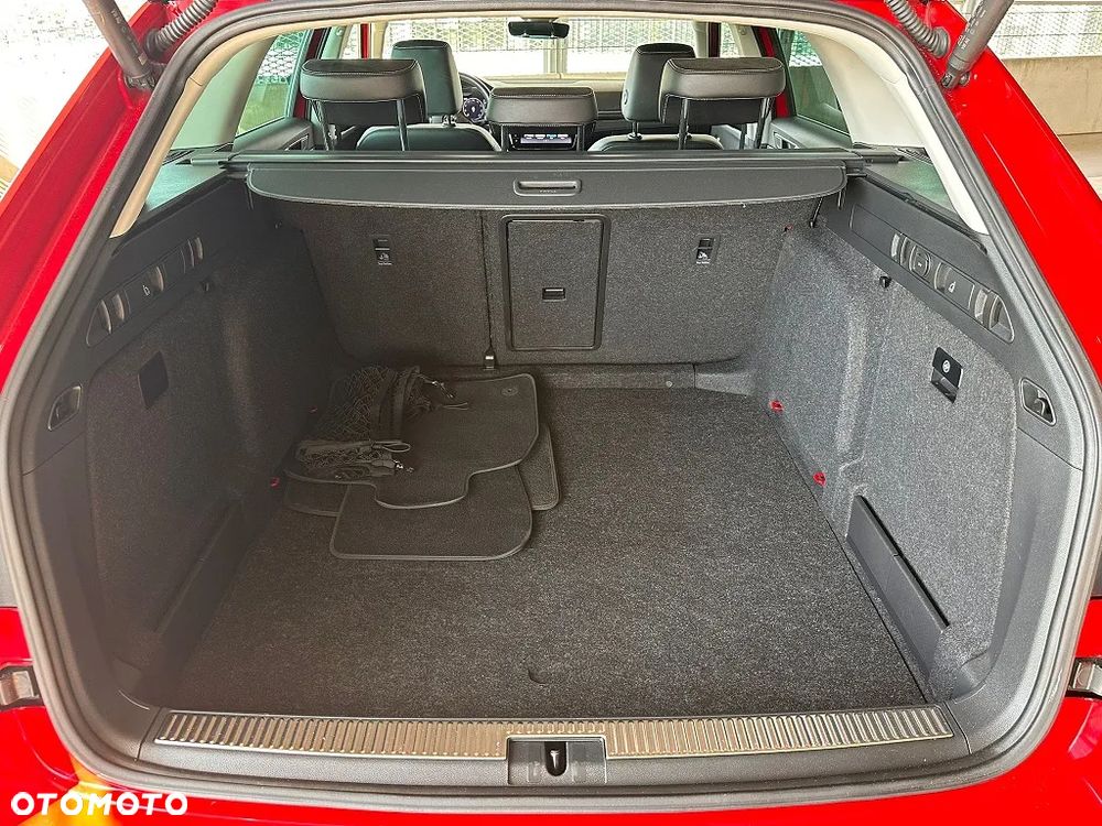 Skoda Superb 2.0 TDI SCR 4x4 L&K DSG - 37