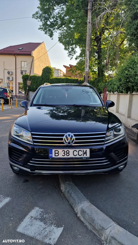 Volkswagen Touareg 3.0 V6 TDI BMT - 3