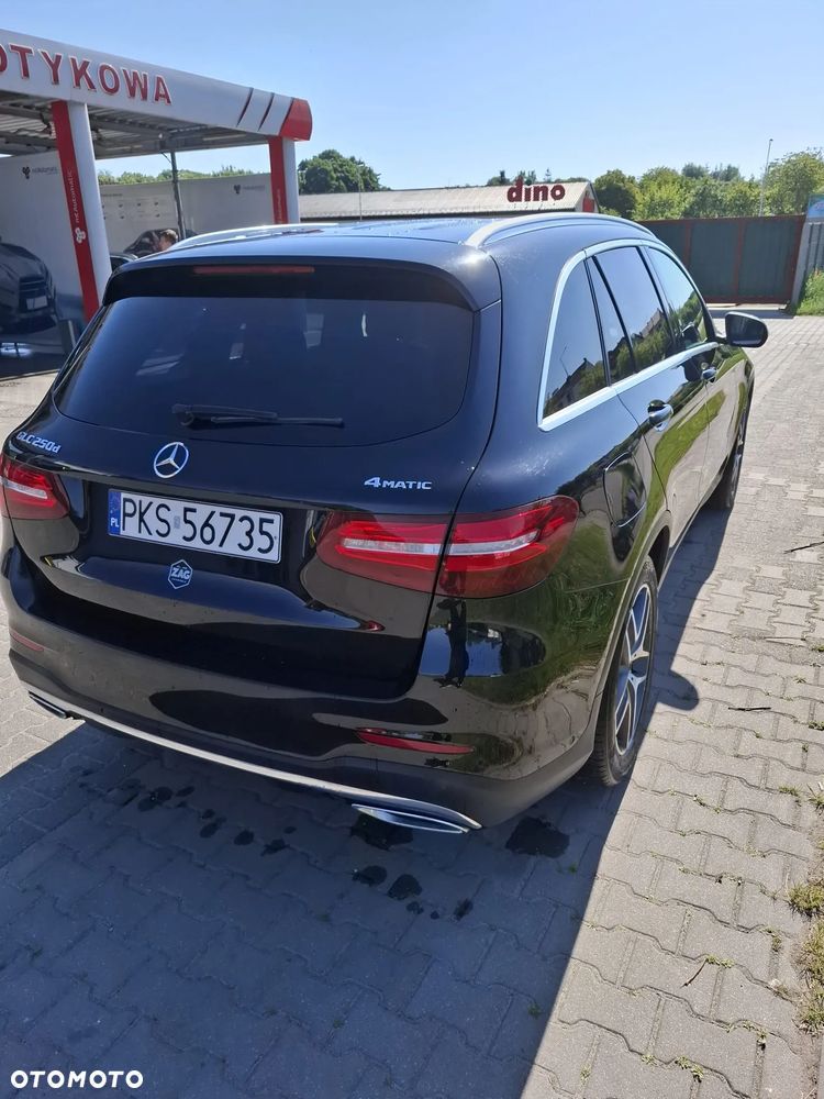 Mercedes-Benz GLC - 4