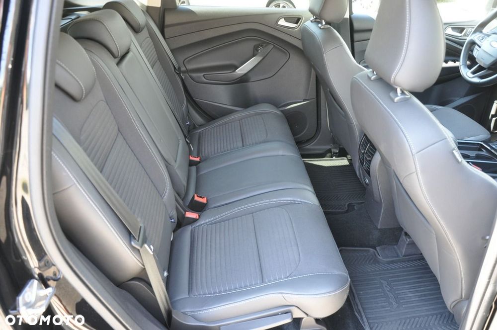 Ford Kuga 2.0 TDCi 4x4 Titanium - 11