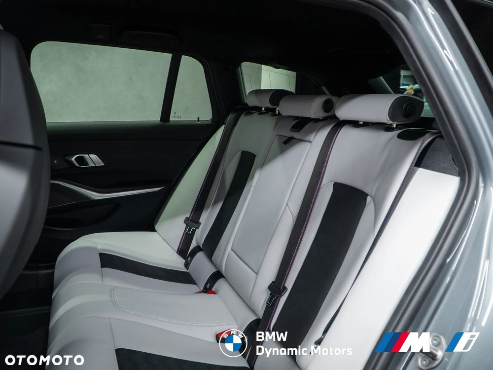 BMW M3 Competition Touring M xDrive - 27