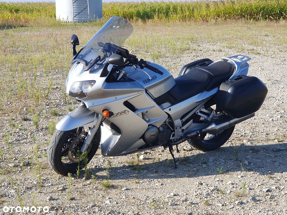 Yamaha FJR - 3