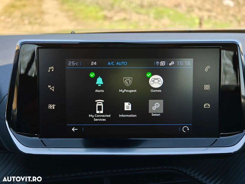 Peugeot 2008 1.2 PureTech EAT8 STT GT Pack - 14