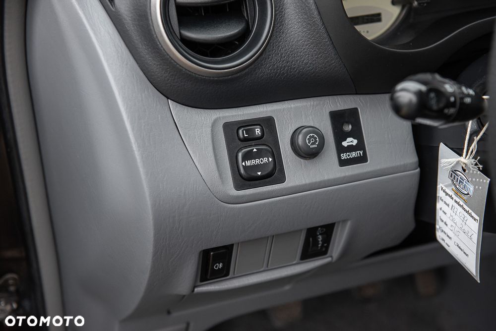 Toyota RAV4 4x4 Sol - 17