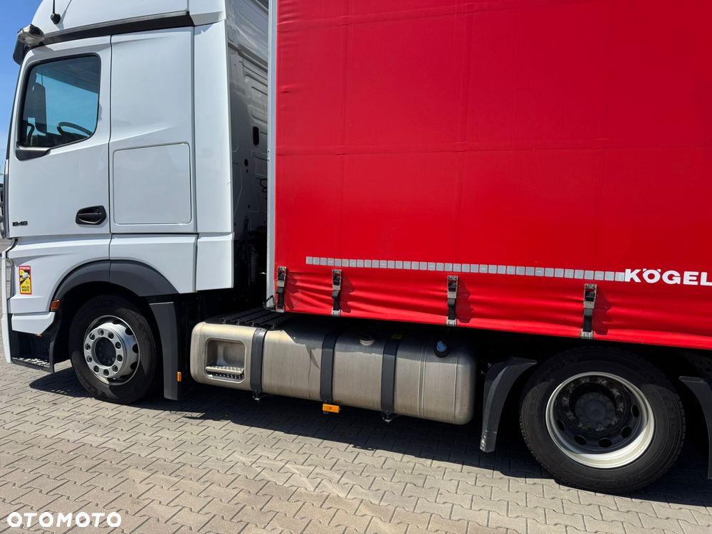 Mercedes-Benz ACTROS - 12