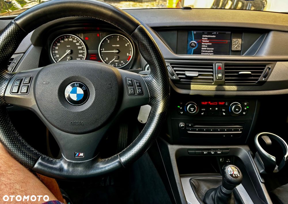 BMW X1 - 8