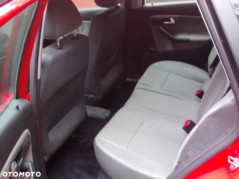 Seat Ibiza 1.2 12V Stella - 11