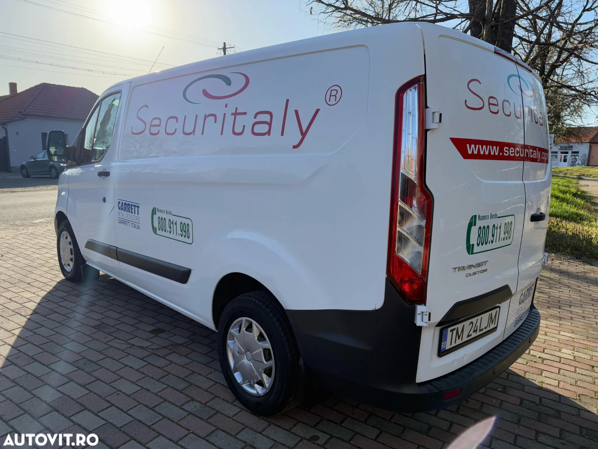 Ford Transit - 9