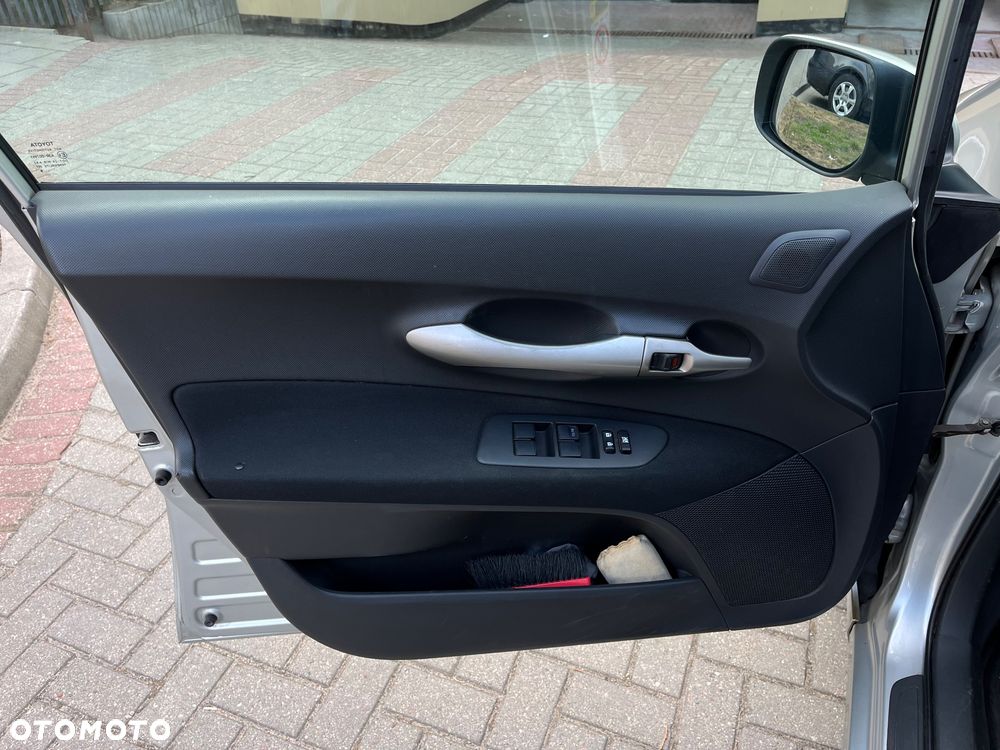 Toyota Auris 1.4 D-4D - 6