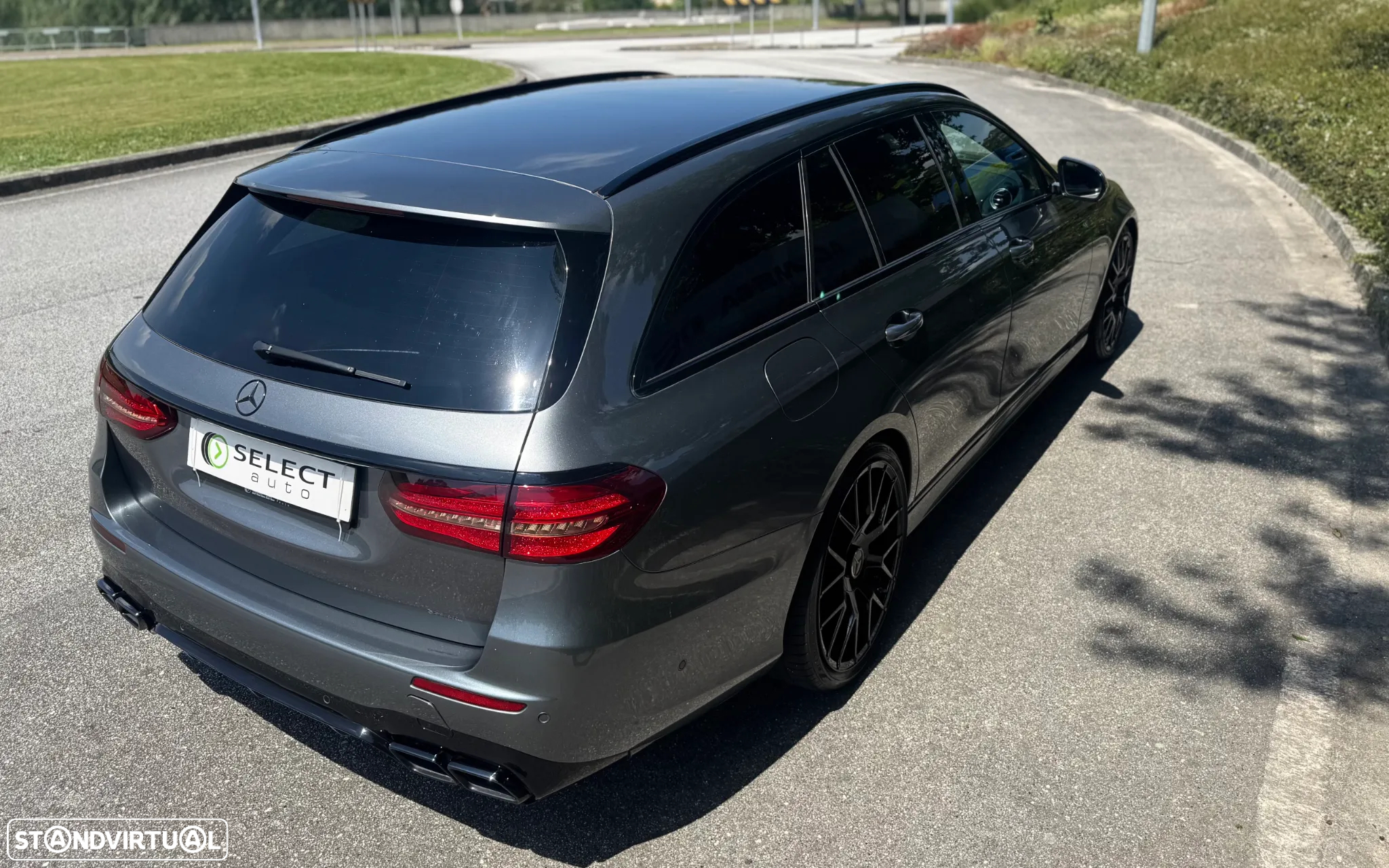 Mercedes-Benz E 220 d AMG Line - 11