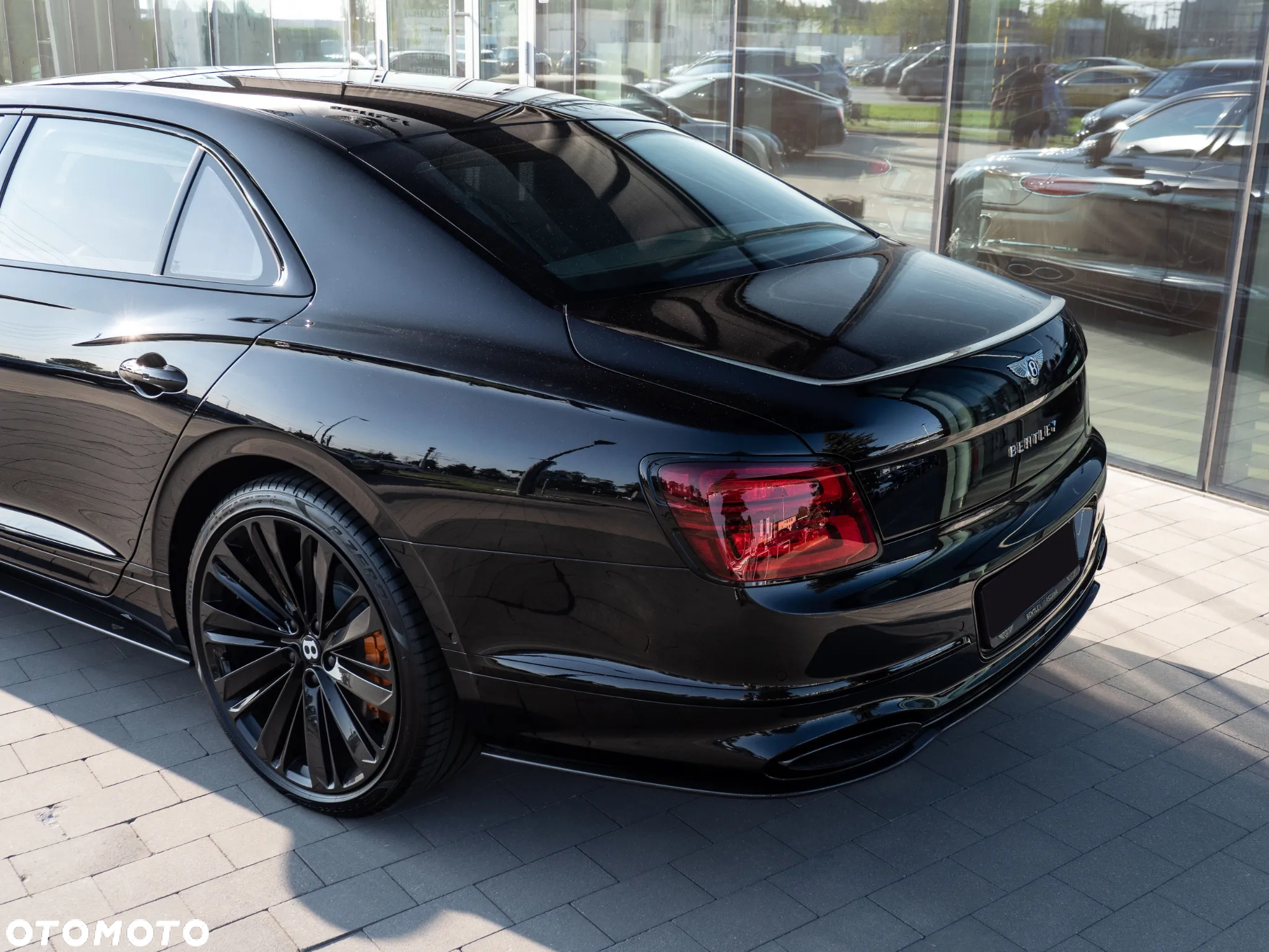 Bentley Flying Spur W12 S - 7