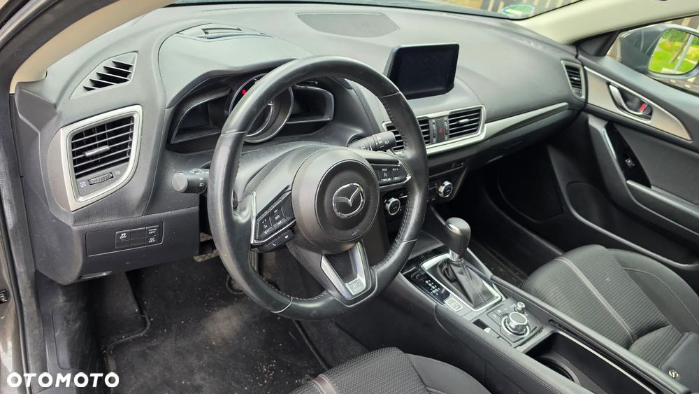 Mazda 3 - 15