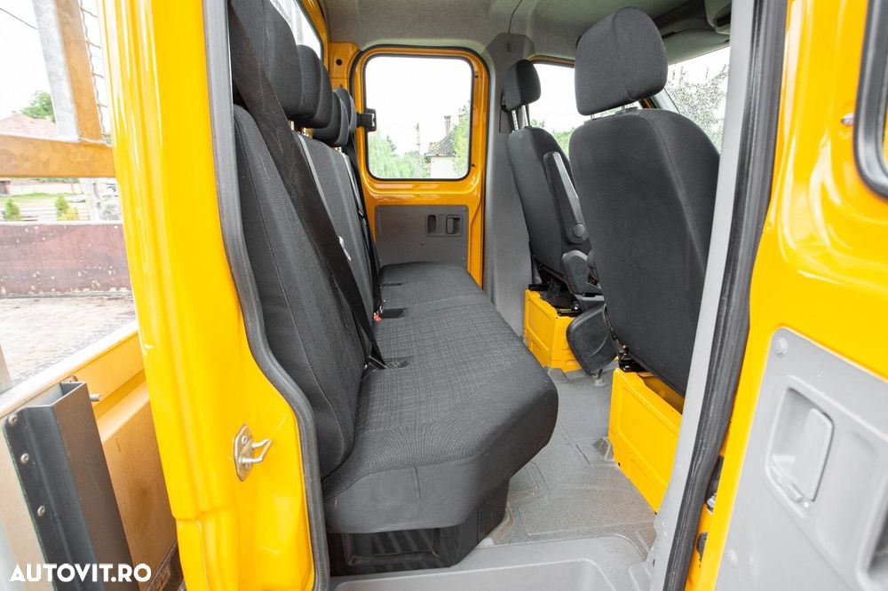 Mercedes-Benz Sprinter - 23