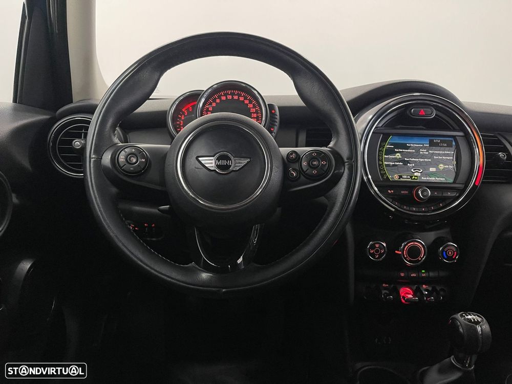 MINI 5 Portas One D - 29