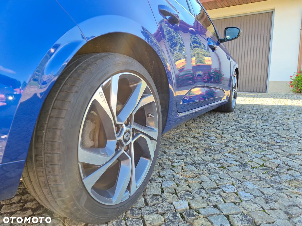 Renault Megane 1.6 TCe GT EDC - 8