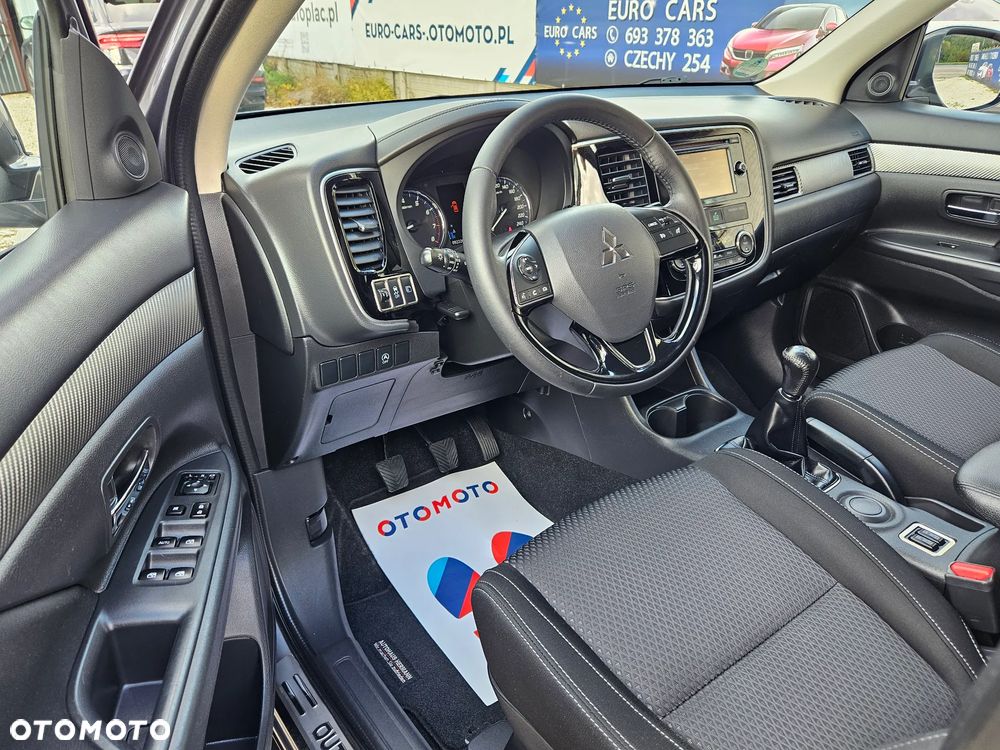 Mitsubishi Outlander 2.0 City Style 2WD - 3