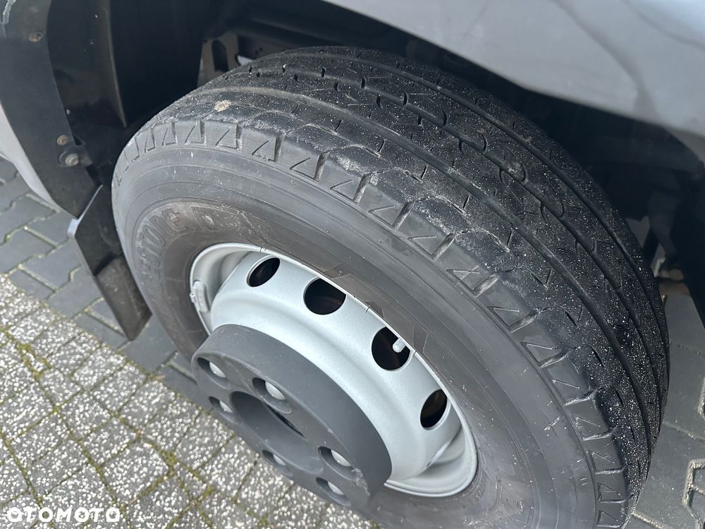 Iveco Daily 70c18 2017 Rok Chłodnia + winda - 16