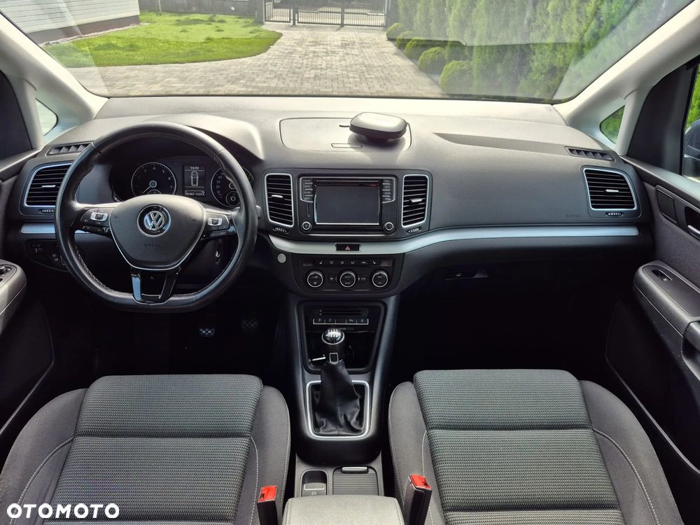 Volkswagen Sharan 1.4 TSI BMT Comfortline - 11
