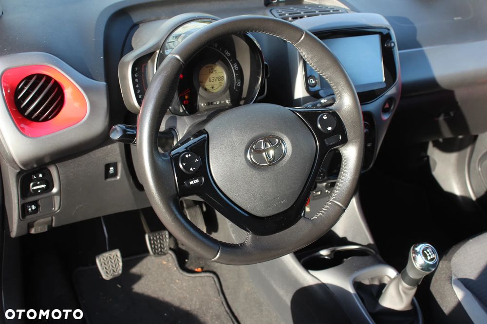 Toyota Aygo 1.0 VVT-i Color Edition - 13
