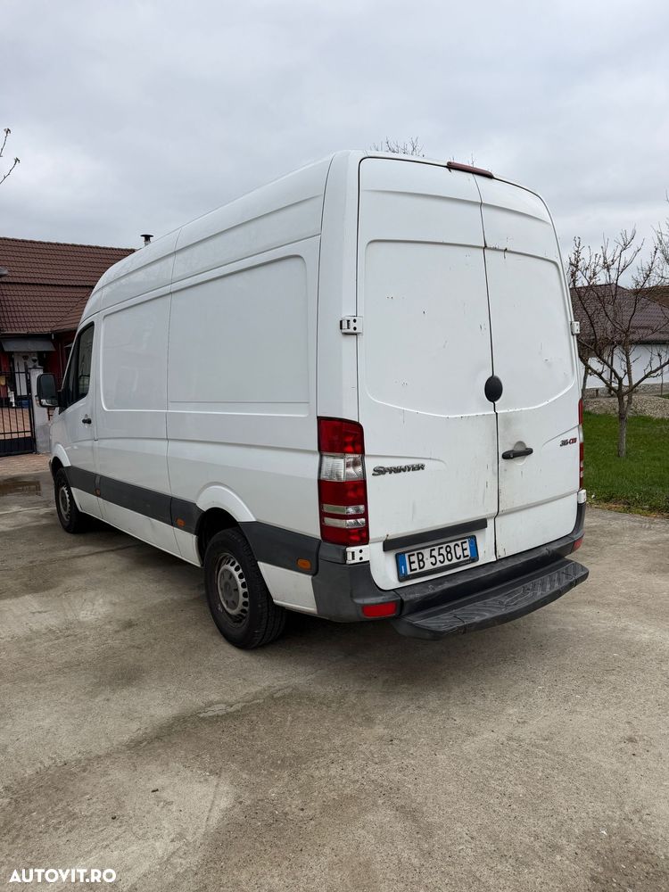 Mercedes-Benz Sprinter 906.211 EEV - 4