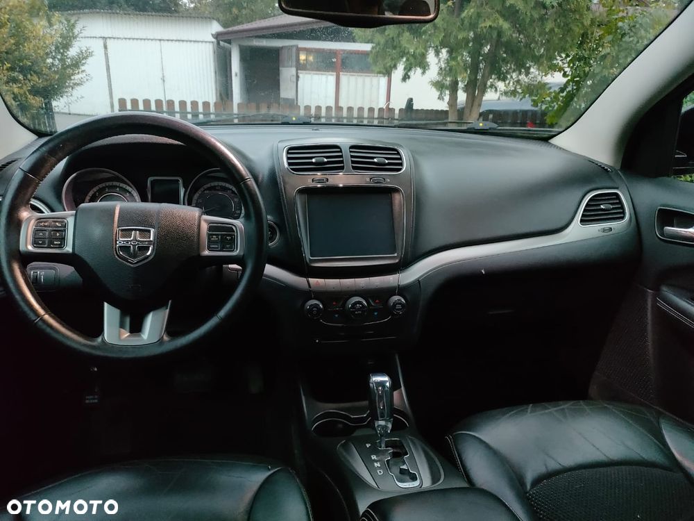 Dodge Journey - 12