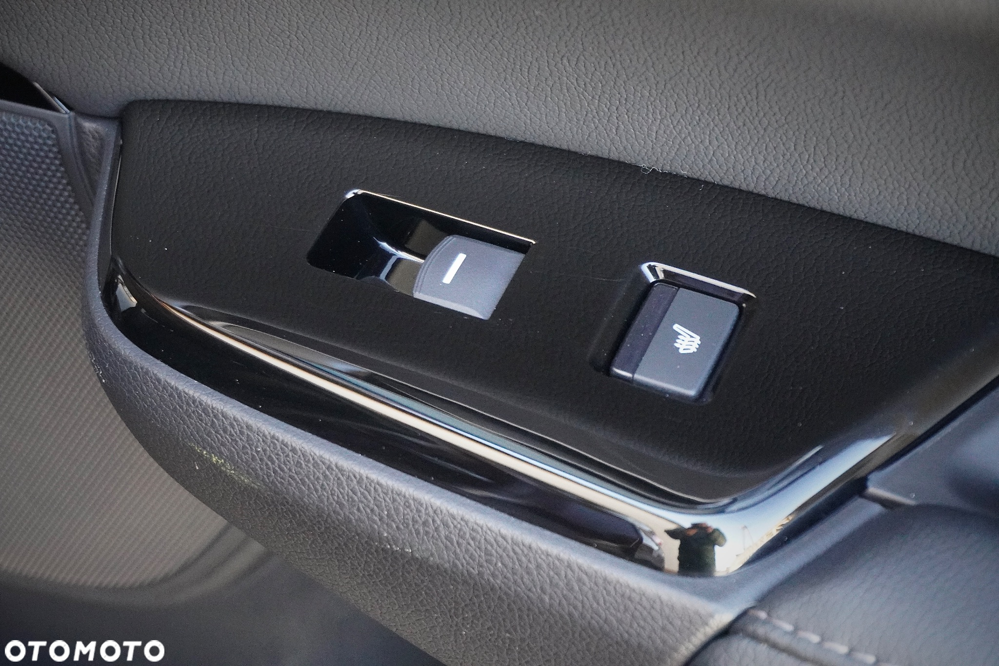 Honda CR-V 2.0 i-MMD Hybrid 4WD Executive - 11