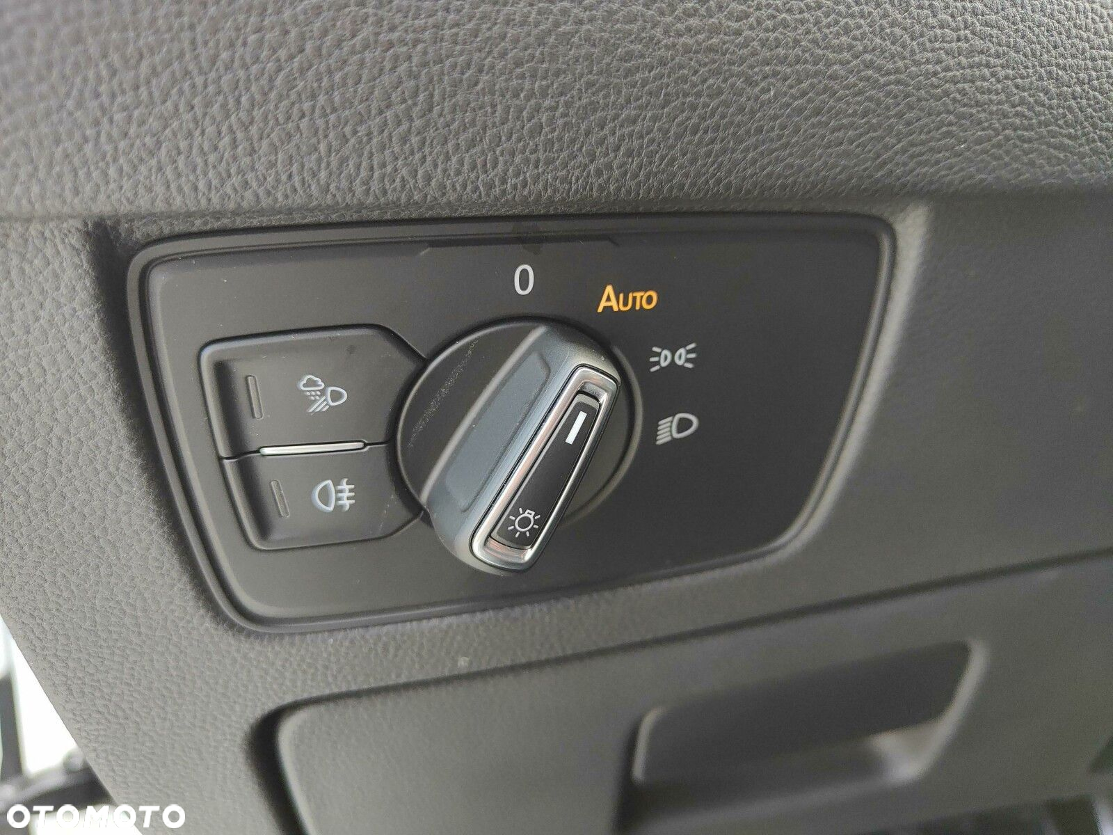 Volkswagen Arteon 2.0 TSI R-Line DSG - 19