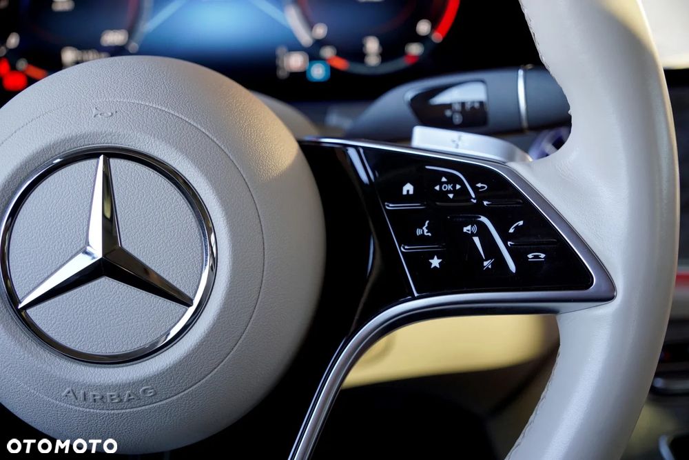 Mercedes-Benz CLS 400 d 4Matic 9G-TRONIC AMG Line - 33