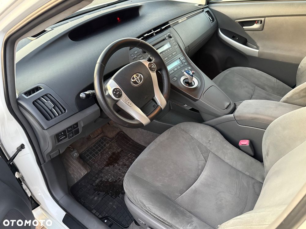 Toyota Prius 1.5 VVT-i Sol - 21