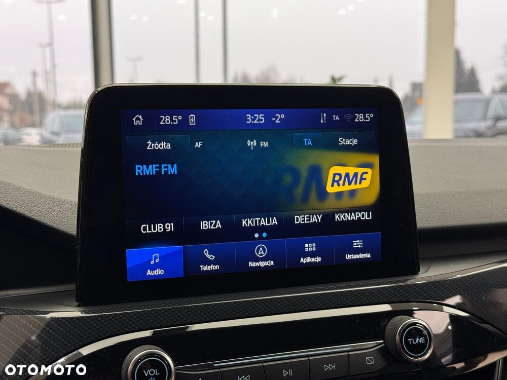 Ford Kuga 1.5 EcoBoost FWD ST-Line X - 25