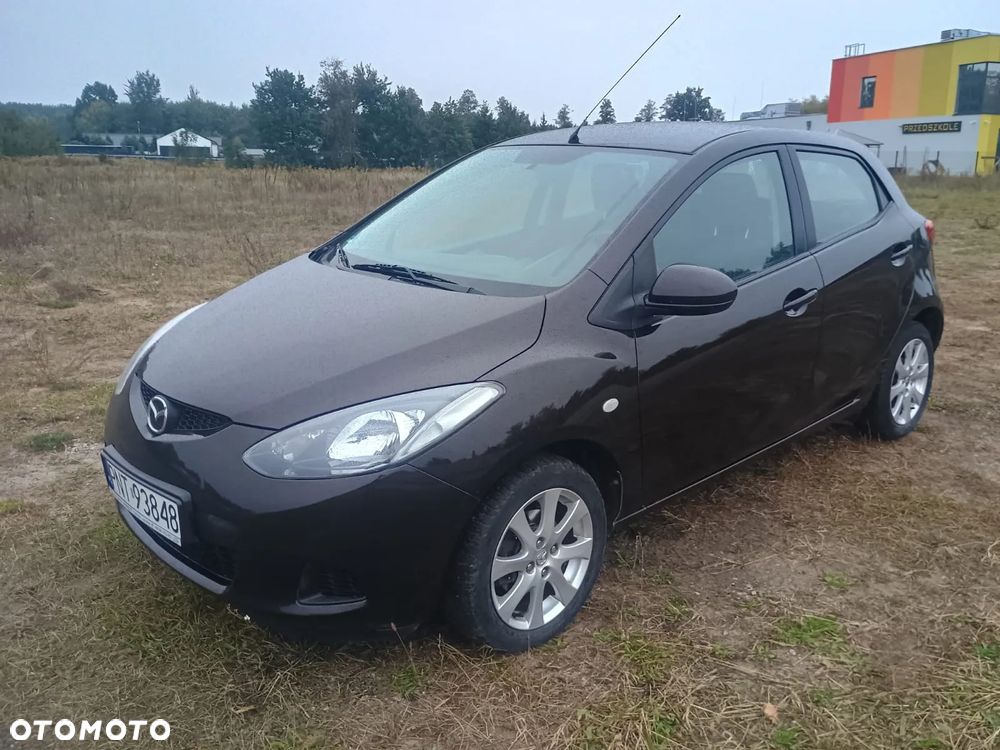 Mazda 2 - 3