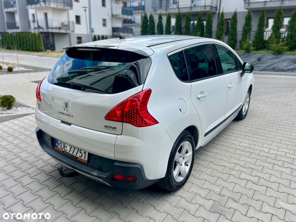Peugeot 3008 2.0 HDi Premium+ - 12
