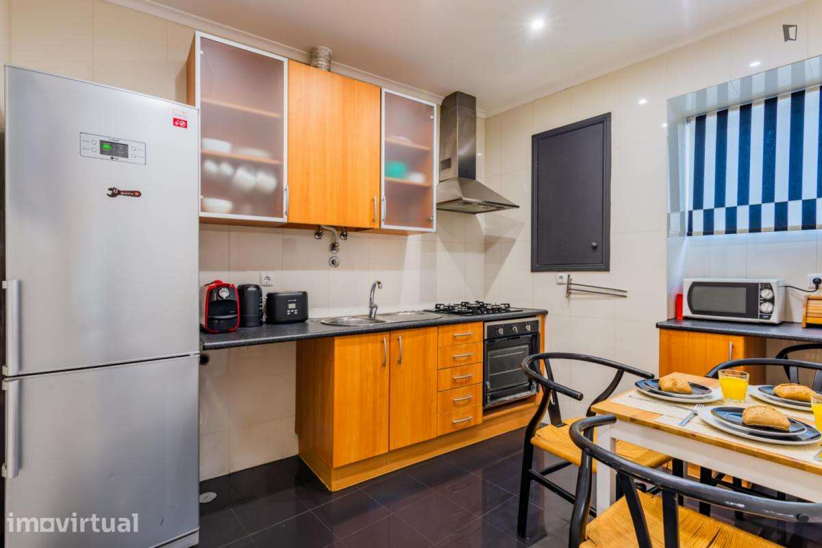 Apartamento com 2 quartos - localizado em Intendente Lisbon - Grande imagem: 2/32
