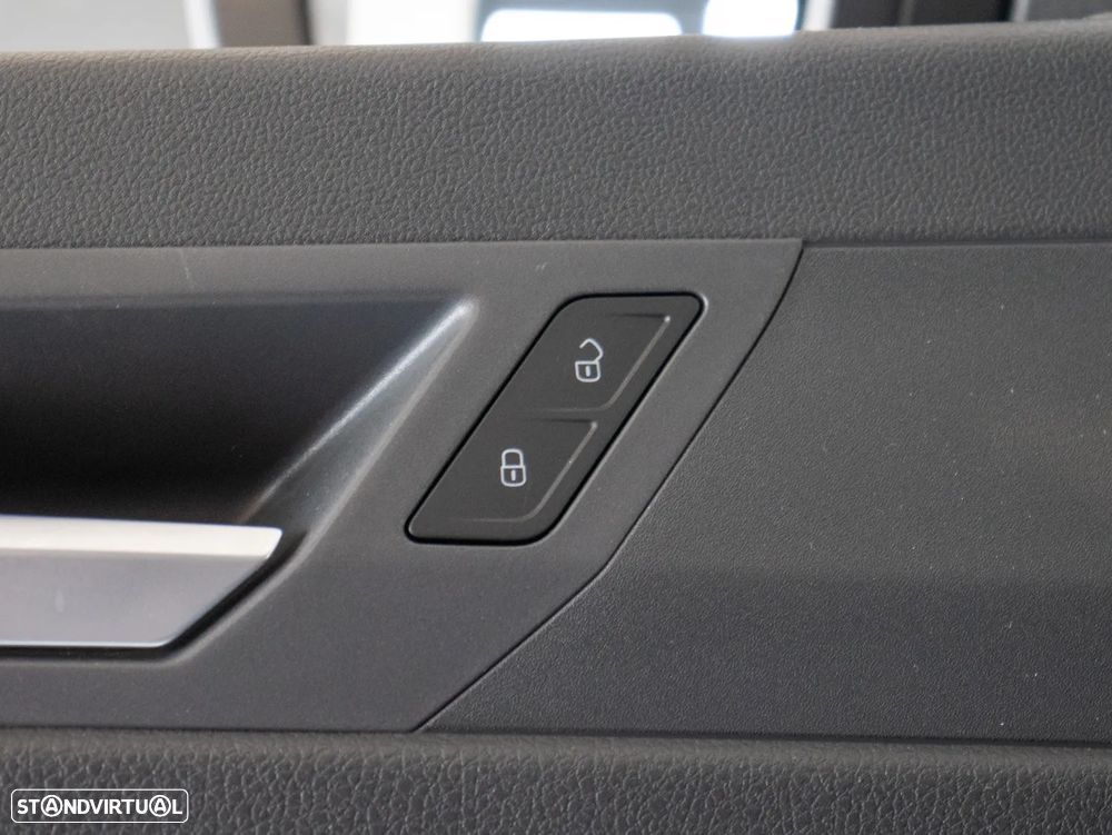 Ford Tourneo Connect Grand 1.5 EcoBoost Titanium - 37