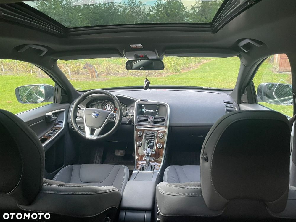 Volvo XC 60 - 3