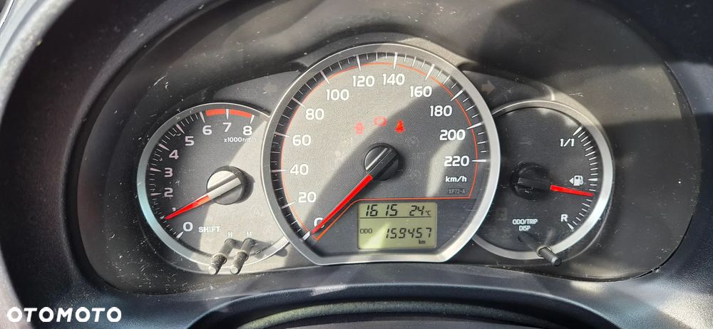 Toyota Yaris 1.33 Active - 9